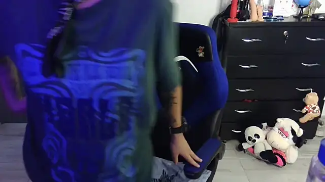 thomascooper7 online show from 04-27-26, 06:28