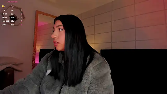 Christine Laam online show from 02-19-26, 12:12