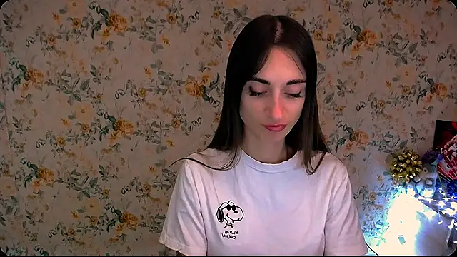 Asia N  online show from 12-18-24, 07:26