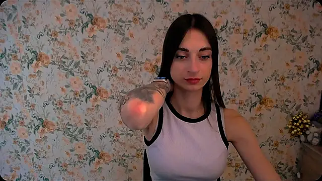 Asia N  online show from 02-18-25, 11:11