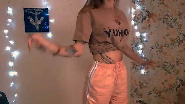 Asia N  online show from 09-11-25, 03:28