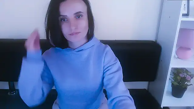 LaimaV  online show from 01-05-25, 04:38