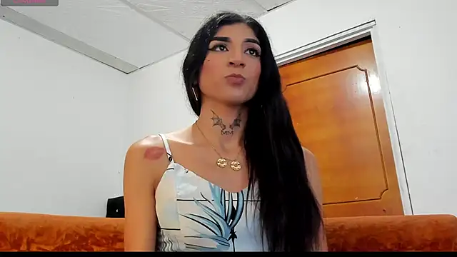 chloe evanx  online show from 12-14-24, 09:13