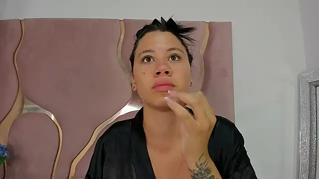 Sofia-candyht online show from 03-07-26, 04:15