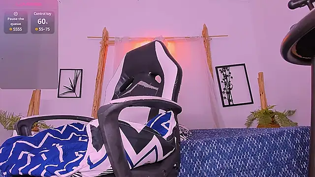 Snapshot of Ian_Cooper_ chatting on 12-05-24, 01:36 Ian Cooper  online show from 12-05-24, 01:36