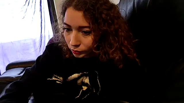 Littledeathtrap online show from 07-12-26, 04:42