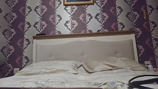 AlejandraDelaney online show from 02-04-25, 10:55