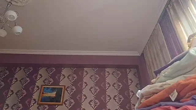 AlejandraDelaney online show from 11-21-25, 12:26