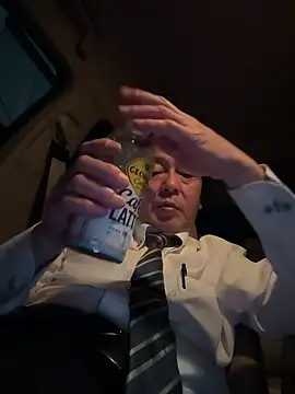 SaneService9 online show from 12-19-25, 08:16