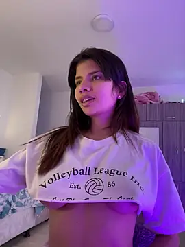 Snapshot of adop_me__ chatting on 11-01-25, 07:38 adop me online show from 11-01-25, 07:38