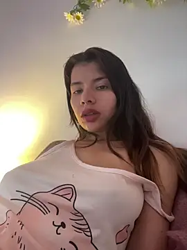 Snapshot of adop_me__ chatting on 12-14-25, 03:39 adop me online show from 12-14-25, 03:39