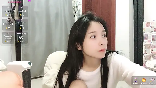 QQ88-99 online show from 02-10-25, 09:47