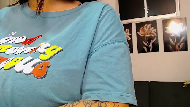 lily f00x online show from 02-14-26, 12:35