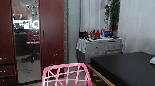 anngela01 online show from 03-14-25, 08:17