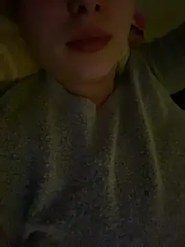 Snapshot of 69Laura696 chatting on 01-23-25, 08:24 69Laura696 online show from 01-23-25, 08:24