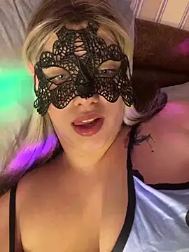 Snapshot of 69Laura696 chatting on 02-09-25, 05:11 69Laura696 online show from 02-09-25, 05:11