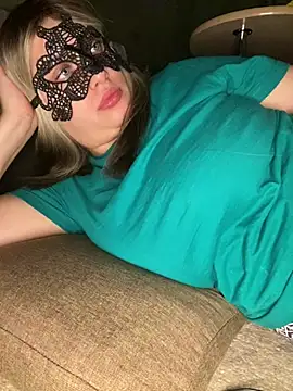 Snapshot of 69Laura696 chatting on 02-13-25, 08:45 69Laura696 online show from 02-13-25, 08:45