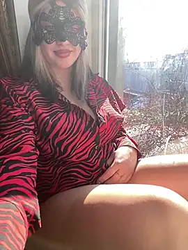 Snapshot of 69Laura696 chatting on 02-18-25, 11:00 69Laura696 online show from 02-18-25, 11:00