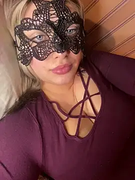 Snapshot of 69Laura696 chatting on 03-02-25, 04:53 69Laura696 online show from 03-02-25, 04:53