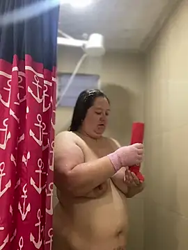 Snapshot of Chloee_ep chatting on 12-15-24, 01:35 Chloee ep online show from 12-15-24, 01:35