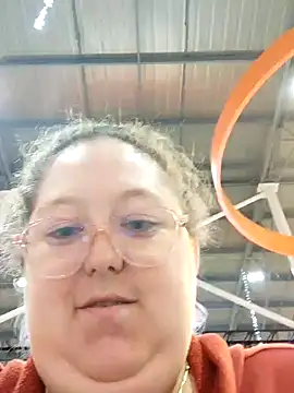 Snapshot of Chloee_ep chatting on 01-08-25, 12:28 Chloee ep online show from 01-08-25, 12:28