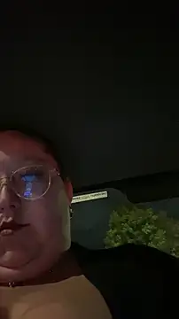 Snapshot of Chloee_ep chatting on 11-27-25, 12:13 Chloee ep online show from 11-27-25, 12:13