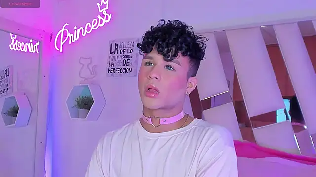 EthanCollens online show from 01-10-25, 09:42