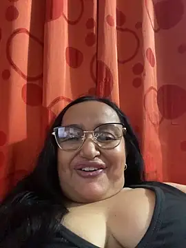 Snapshot of Gia_Nahomi chatting on 02-07-25, 04:37 Gia Nahomi online show from 02-07-25, 04:37