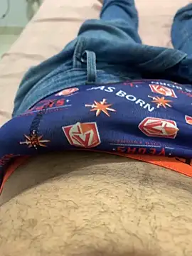 Snapshot of VouchingLagging chatting on 09-23-25, 08:45 VouchingLagging online show from 09-23-25, 08:45