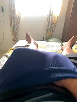 Snapshot of VouchingLagging chatting on 10-04-25, 06:39 VouchingLagging online show from 10-04-25, 06:39