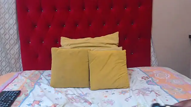 sexychocolatbox10 online show from 03-26-26, 05:35