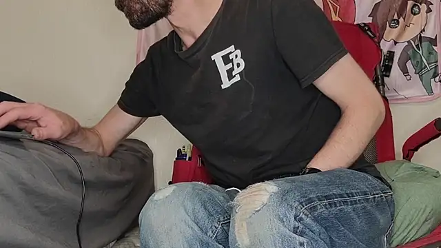 SlammyDjr online show from 11-19-25, 11:43