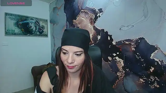 DanaaRey online show from 10-06-25, 04:26