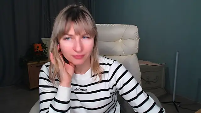 Incredible Ariela online show from 12-22-24, 11:44