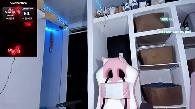 emily palmeer online show from 02-08-25, 09:13