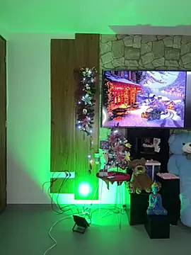 Tamara Roberts1 online show from 12-22-24, 04:50