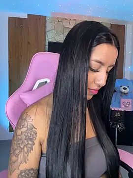 Tamara Roberts1 online show from 03-04-25, 02:06