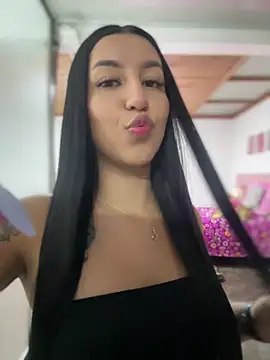 Tamara Roberts1 online show from 03-06-25, 11:53