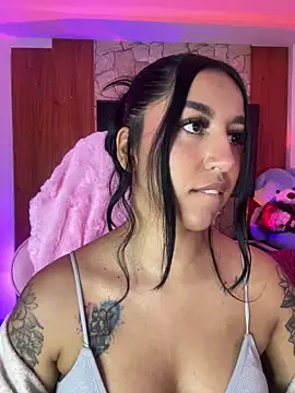 Tamara Roberts1 online show from 04-23-26, 02:46