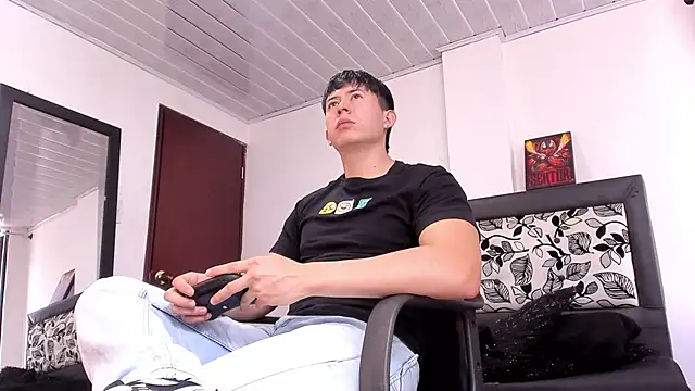 setsuna10 online show from 12-11-24, 08:39