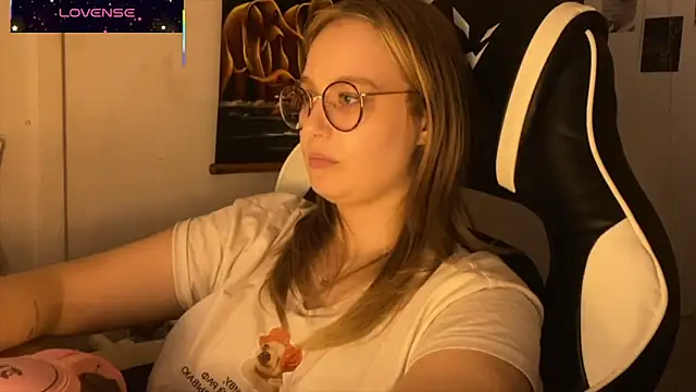 JacyWinslat online show from 10-08-25, 06:05