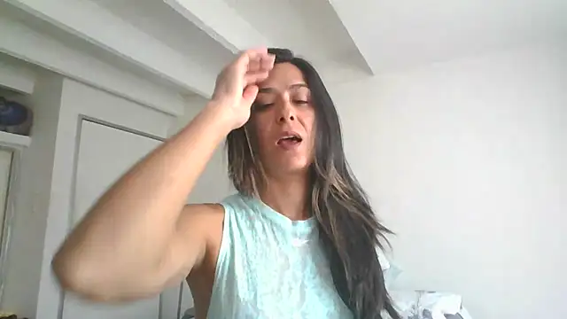 Snapshot of Sahana_Ashiika chatting on 05-20-26, 01:50 Sahana Ashiika online show from 05-20-26, 01:50