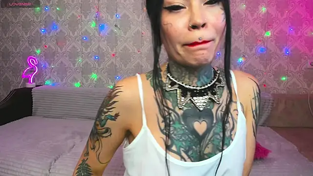 Megan Black Moon online show from 01-30-25, 12:37