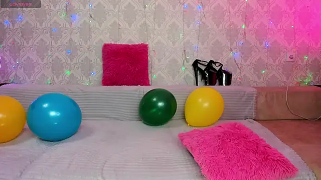 Megan Black Moon online show from 02-09-25, 06:43