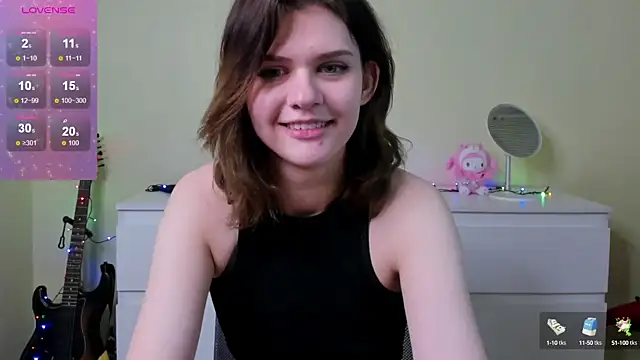 Snapshot of JulieTaylors chatting on 02-15-25, 10:42 JulieTaylors online show from 02-15-25, 10:42