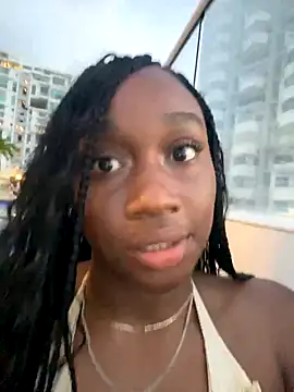 EscorpiLeoncita online show from 11-16-25, 10:48