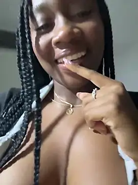 EscorpiLeoncita online show from 03-04-26, 04:51