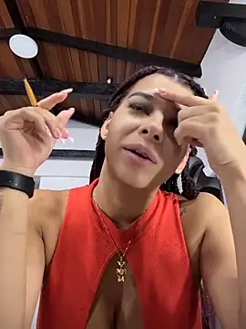 TiaraRosse online show from 06-10-26, 12:15