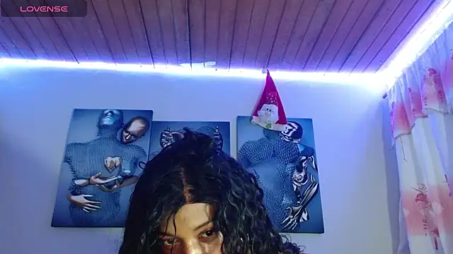 Snapshot of Maidi_ chatting on 01-03-25, 01:03 Maidi online show from 01-03-25, 01:03