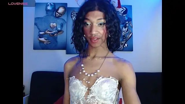 Snapshot of Maidi_ chatting on 01-22-25, 04:23 Maidi online show from 01-22-25, 04:23